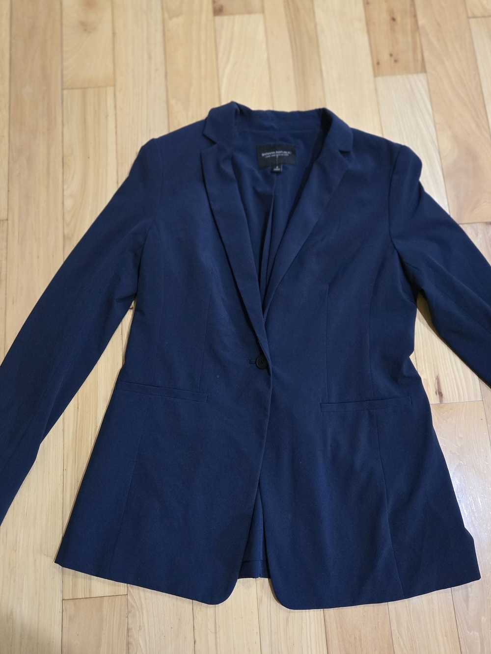 Banana Republic "Long And Lean" Silky Blazer- 4